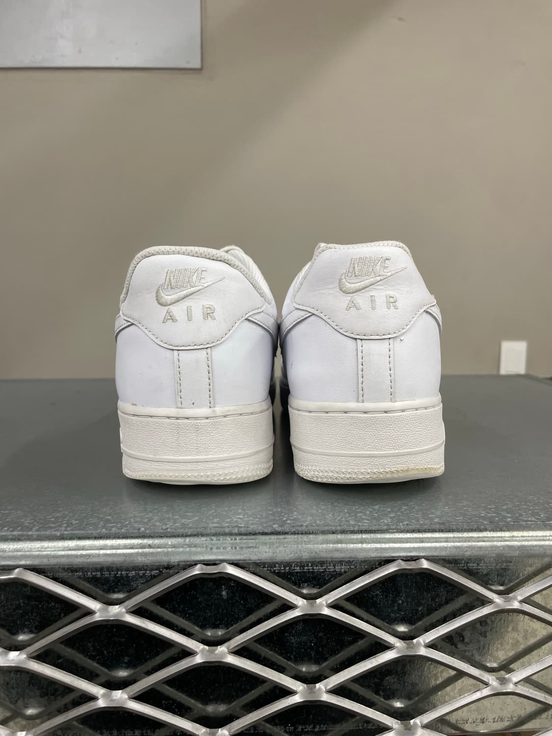 나이키 에어포스1 로우 화이트 280 상품이미지3