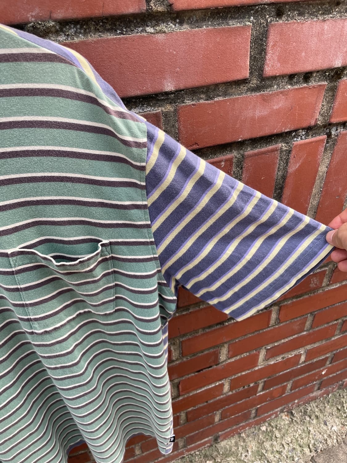 Stussy Contrast Stripe Pocket T-Shirt 상품이미지4