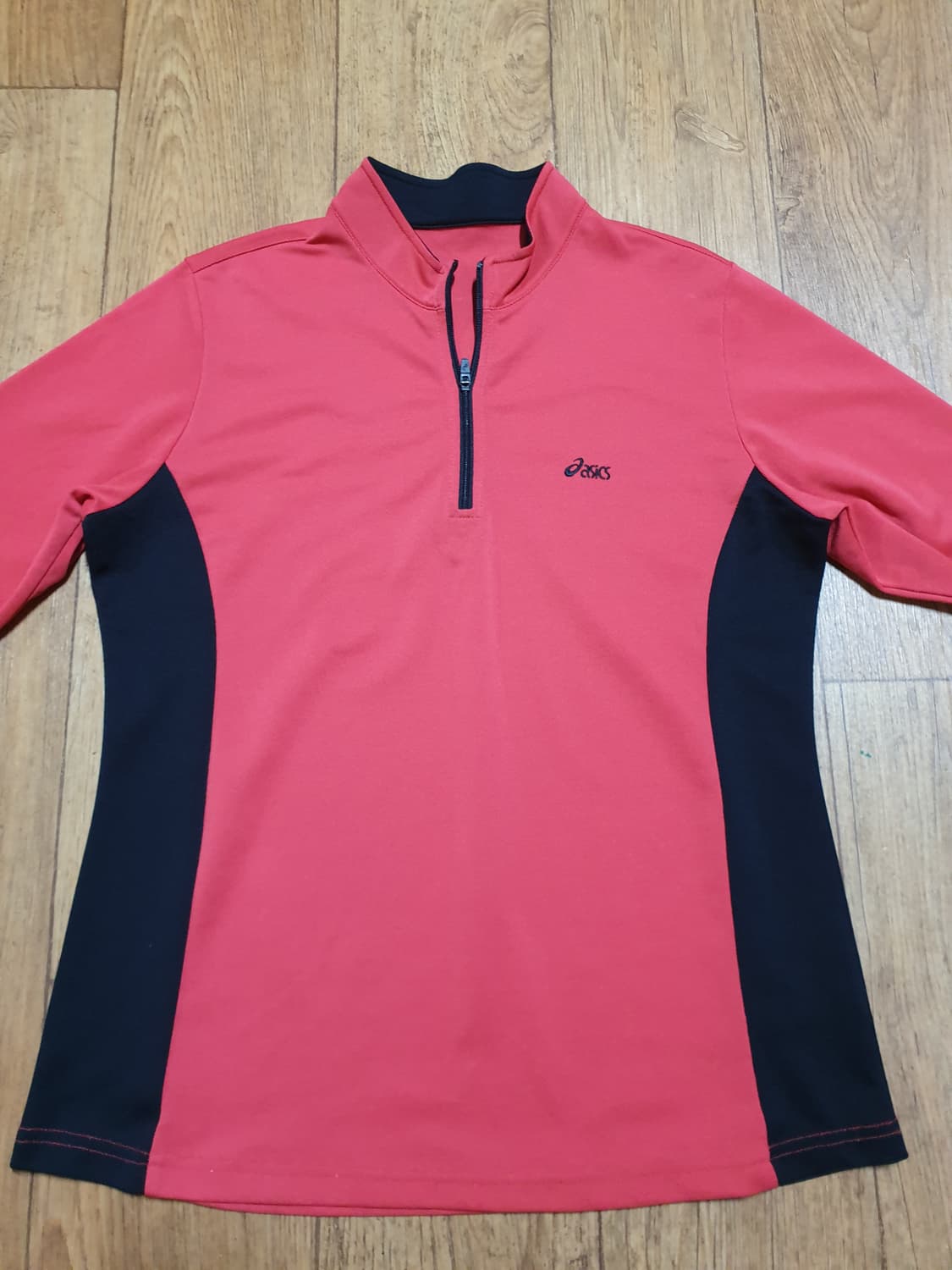 1132 아식스 아웃도어 반집업 95 사이즈입니다 상품이미지1