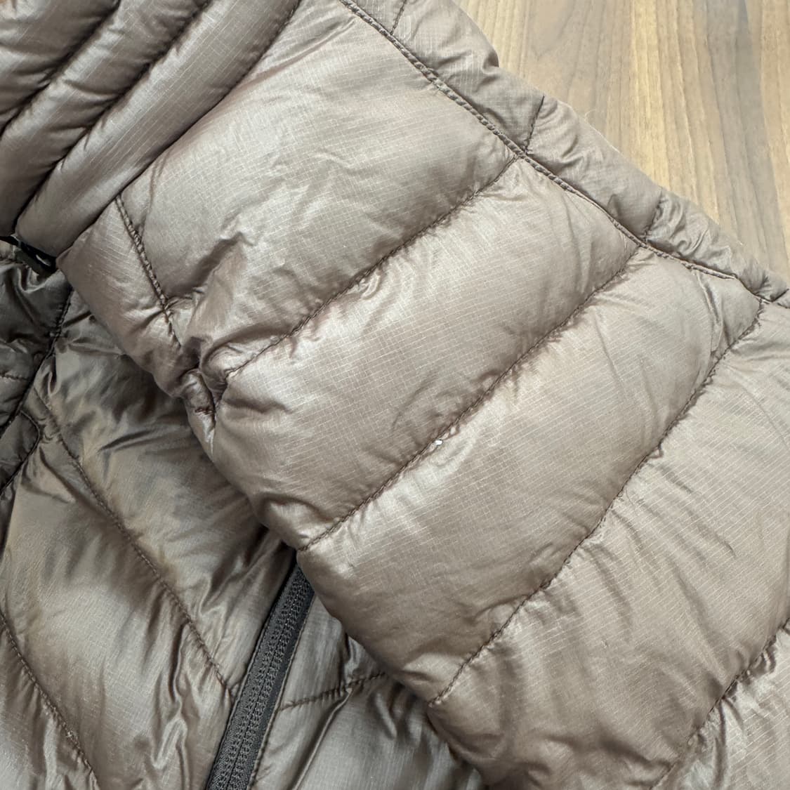 여성용 S 몽벨 브라운 경량 패딩 자켓  상품이미지6