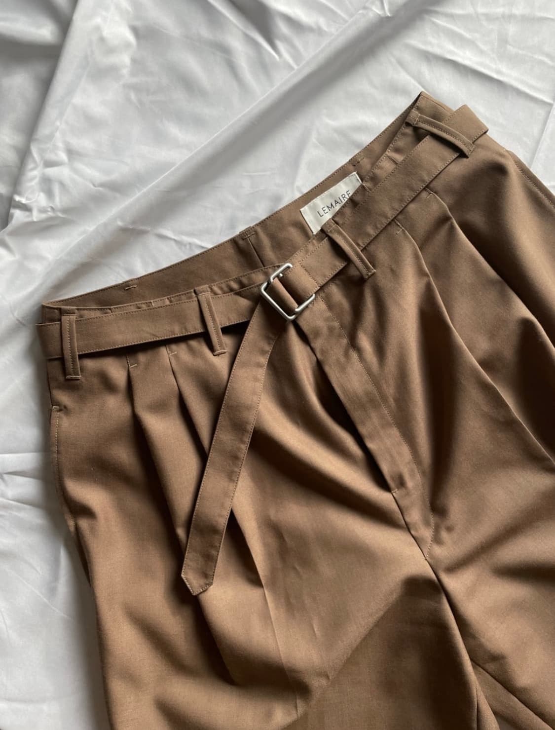 [46]르메르 20fw 벨티드 슬랙스 컵브라운 상품이미지1