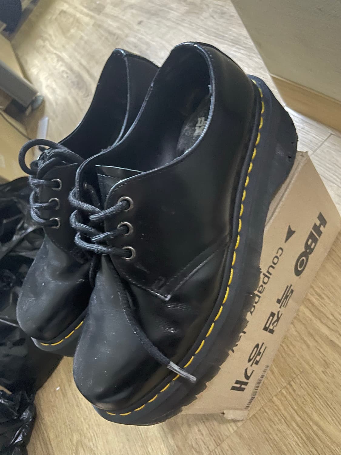 닥터마틴 1461 쿼드 상품이미지2