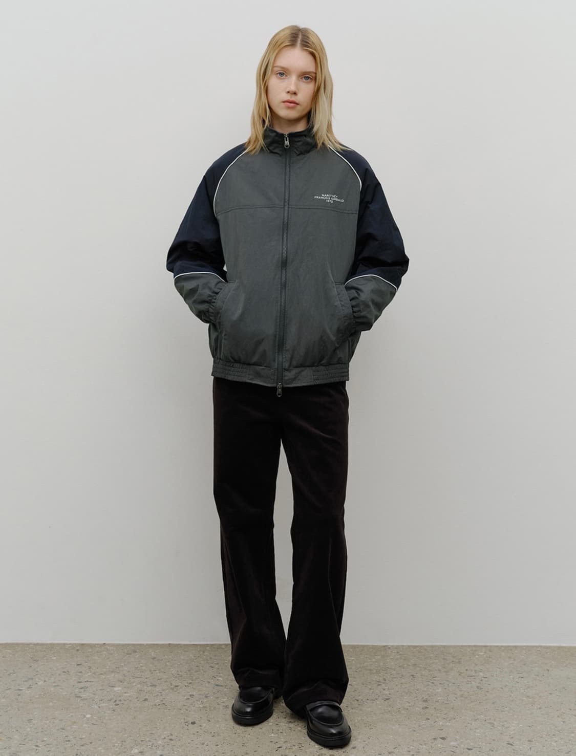 마리떼 컬러 블록 바람막이 차콜 상품이미지4