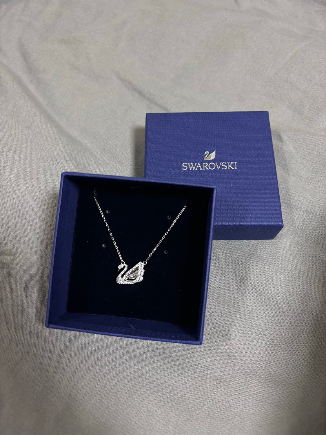 스와로브스키 댄싱스완 목걸이 화이트 상품이미지1