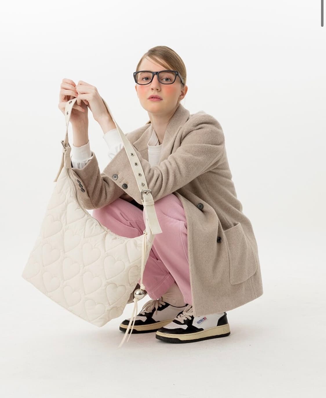 홀리 러브스 러브 퍼지백 (Fudge Bag) 아이보리 하트 상품이미지7