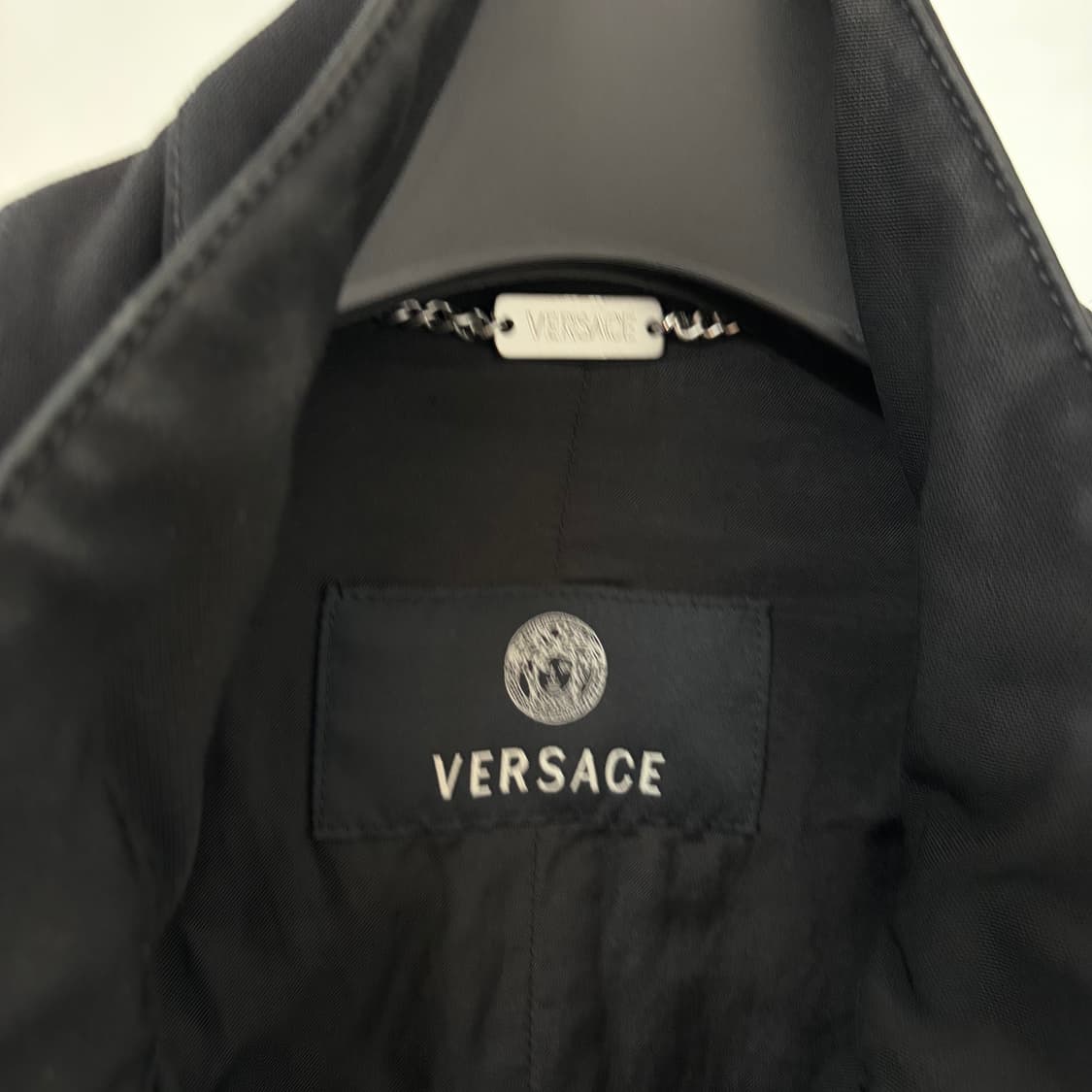 베르사체 투웨이 하이넥 자켓 상품이미지7