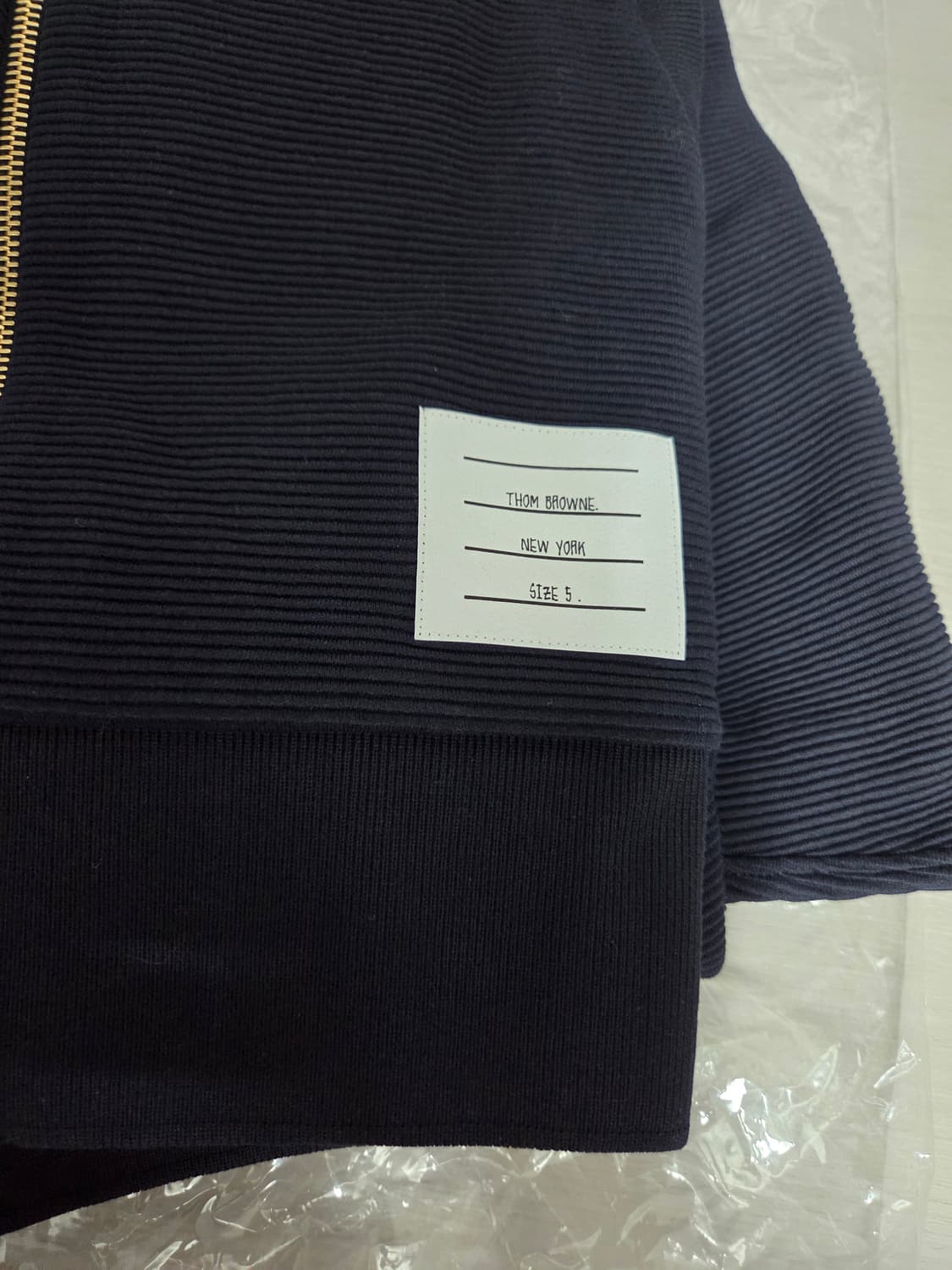 톰브라운 코튼 오토만 립 사선 후드 집업 네이비 5사이즈 상품이미지4