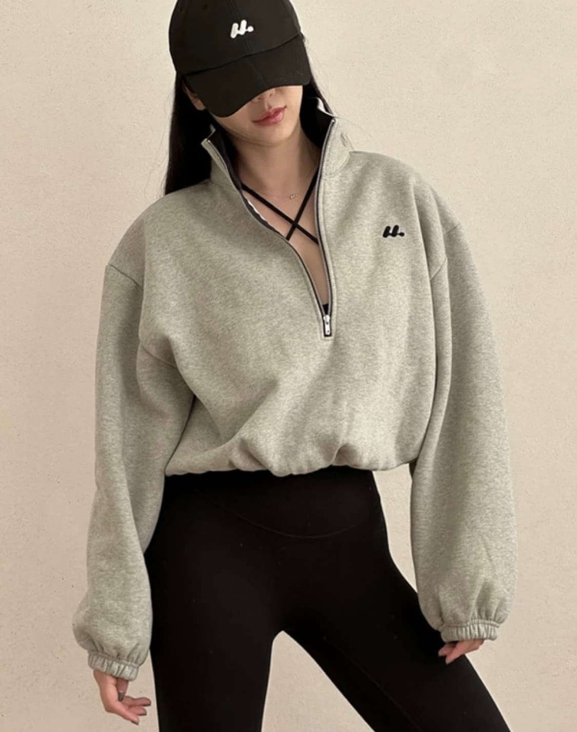 Monpeach 반집업 압축기모 맨투맨 상품이미지1