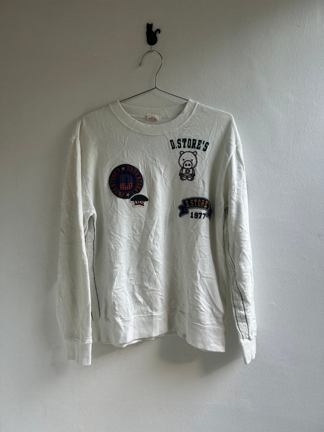 드럭스토어 맨투맨  상품이미지1