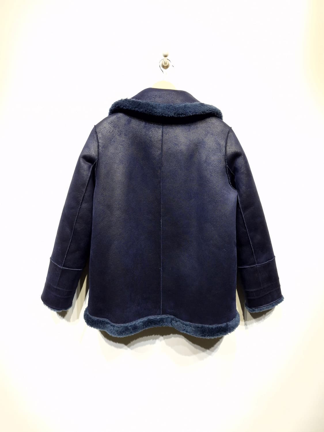 [새상품]베라왕 양모100% 리버시블 무스탕 상품이미지2