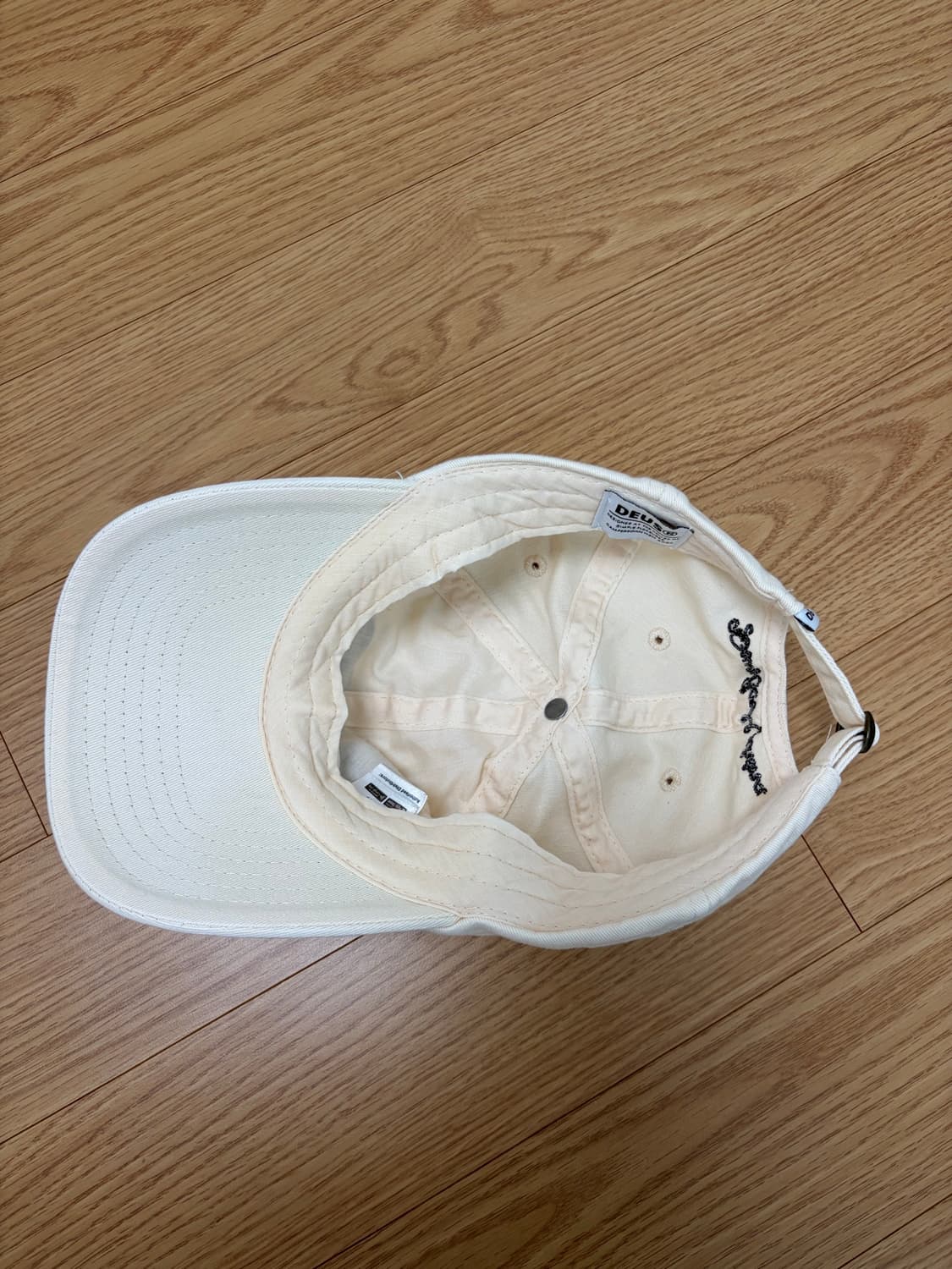 데우스 볼캡 아이보리 상품이미지3