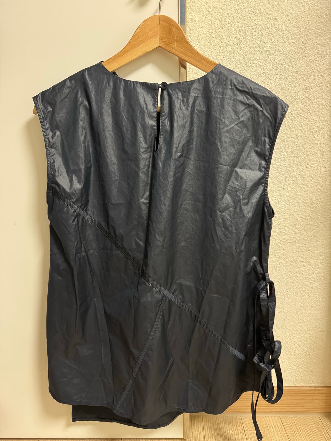 코스모스 DRAPED STRAP BLOUSE 상품이미지7