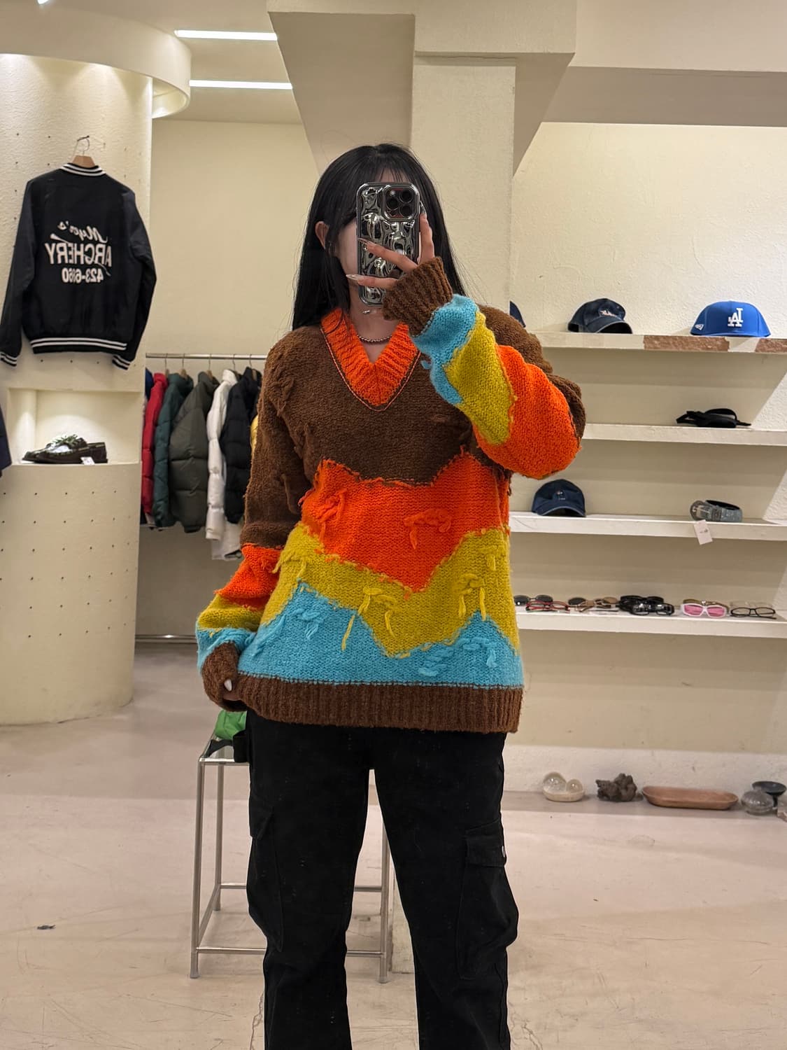 앤더슨벨 멀티 컬러블록 브이넥 니트 U1043 상품이미지1