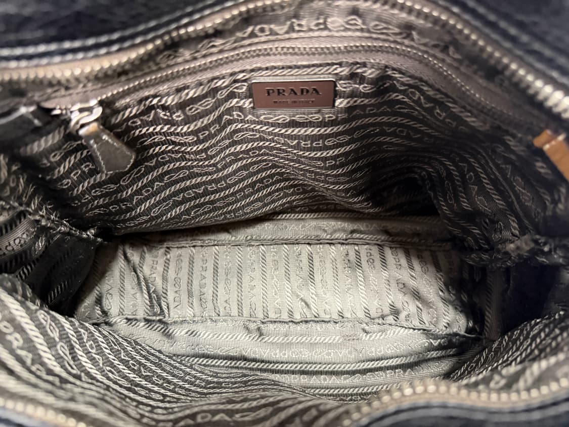 프라다 레더 숄더백 상품이미지8