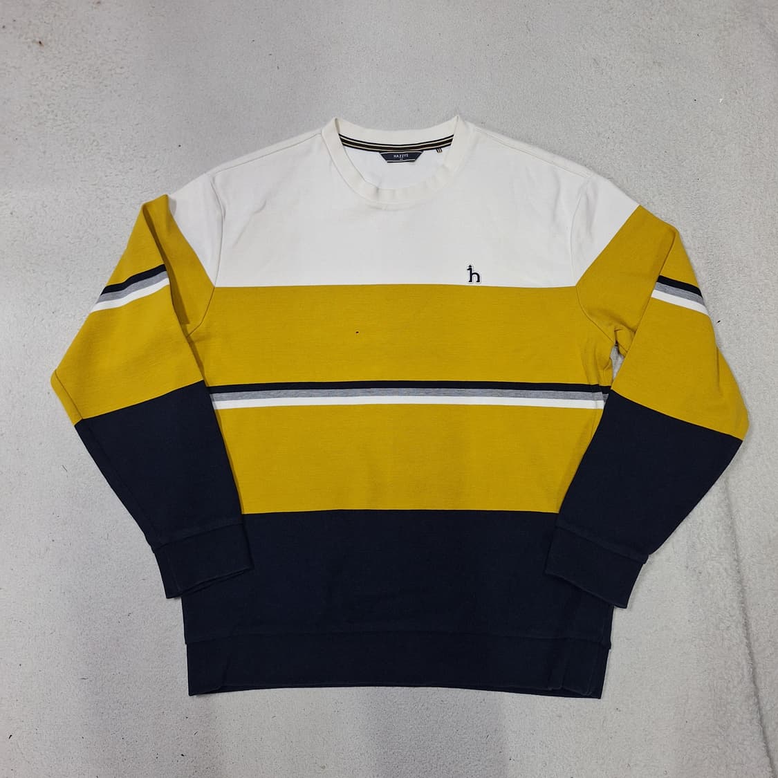 해지스  맨투맨100(상태좋음) 상품이미지1