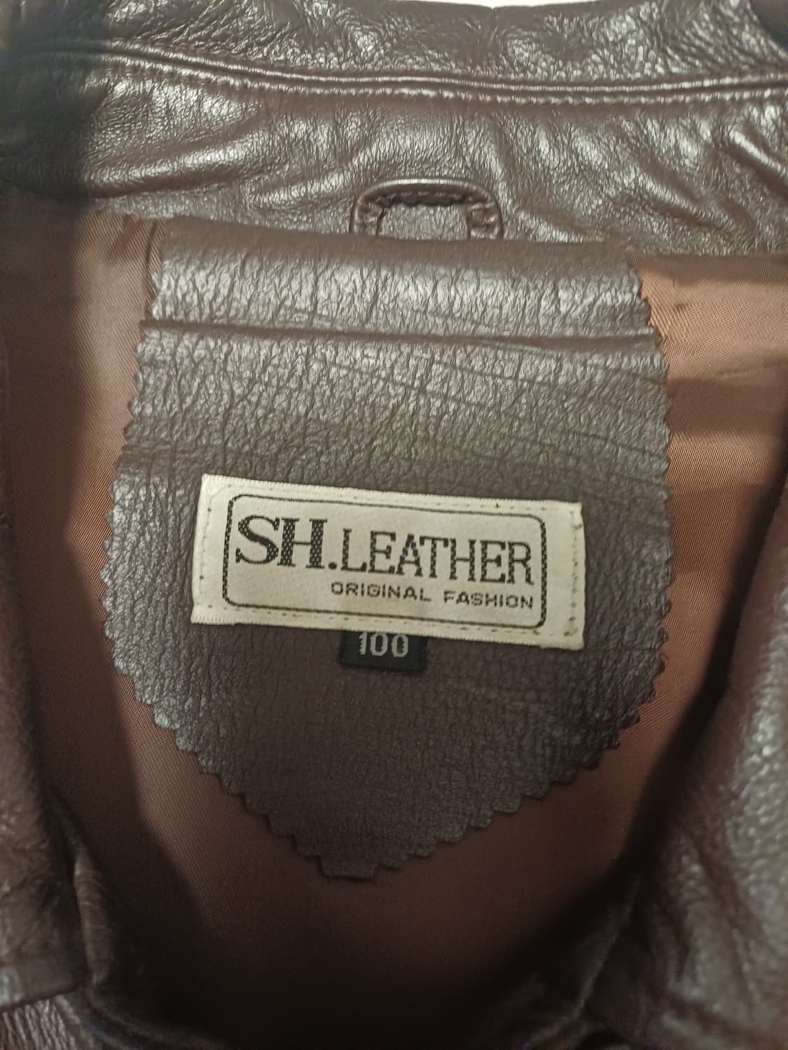 [VINTAGE] SH.LEATHER 리얼 카우하이드 4버튼 하프 코트 상품이미지5