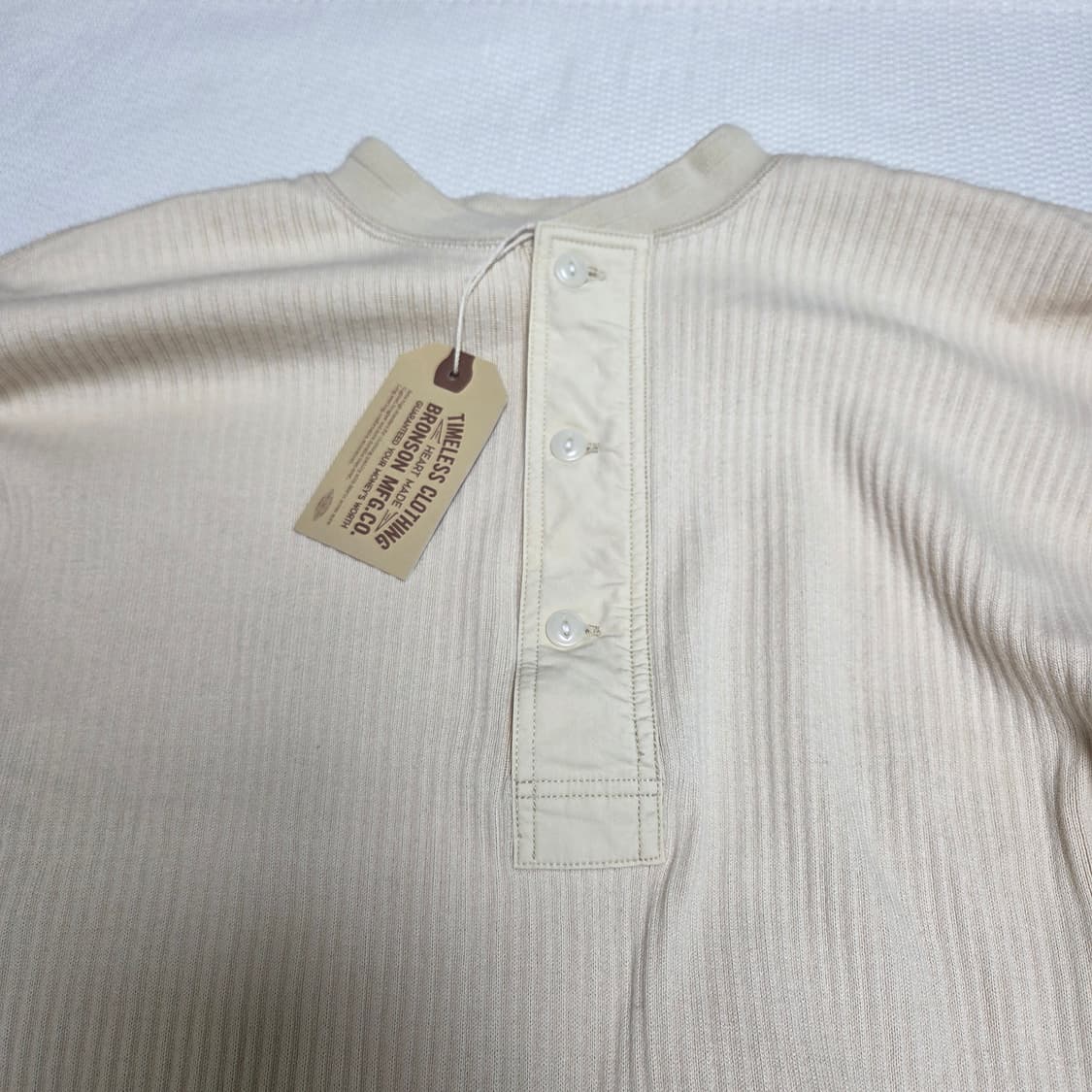 브론슨 헤비웨이트 긴팔티샤츠 새상품 상품이미지3