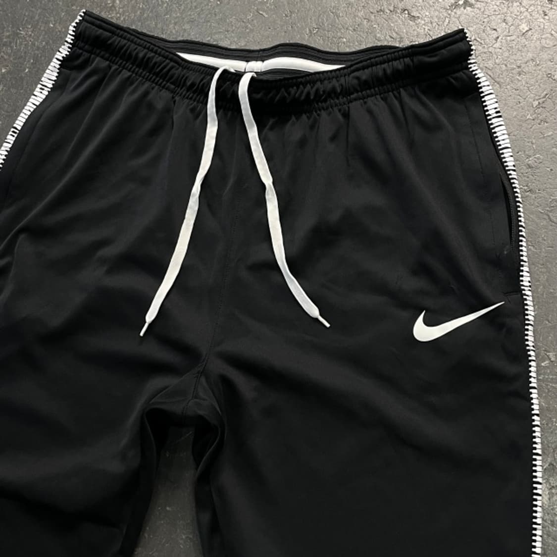 105 나이키 드라이핏 팬츠  상품이미지2