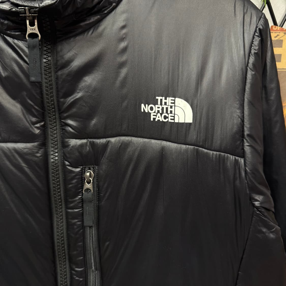 노스페이스 경량 다운 점퍼 전면 포켓 집업 포인트 블랙 상품이미지5