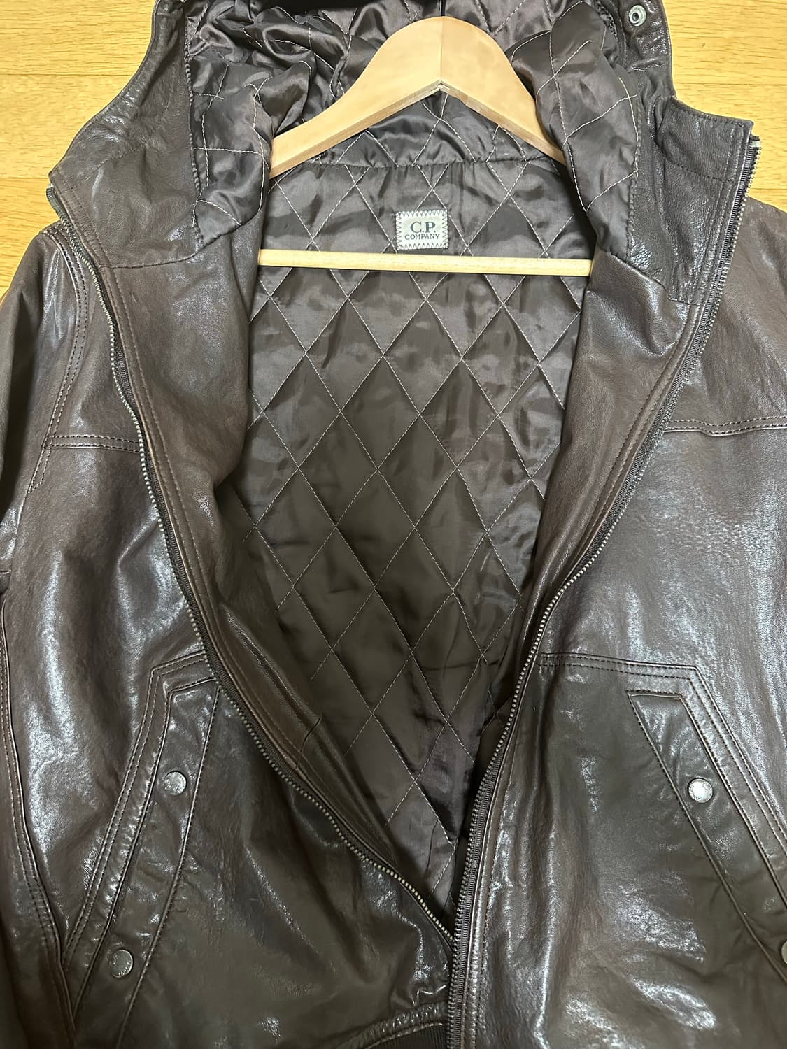 Cp컴퍼니 레더자켓 상품이미지2