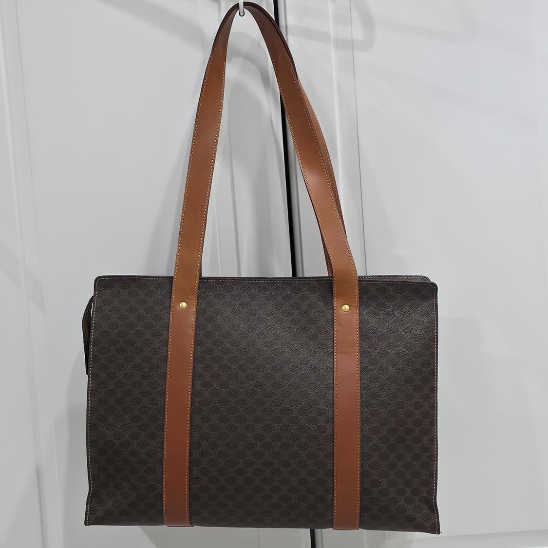 셀린느 마카담 트리옹프 숄더백 쇼퍼백 남녀공용 주우재백 상품이미지2