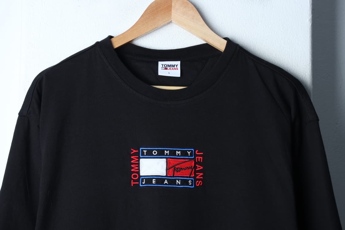 (L-XL) 타미힐피거 반팔 티셔츠 스몰로고 블랙 올드스쿨-H31939 상품이미지3
