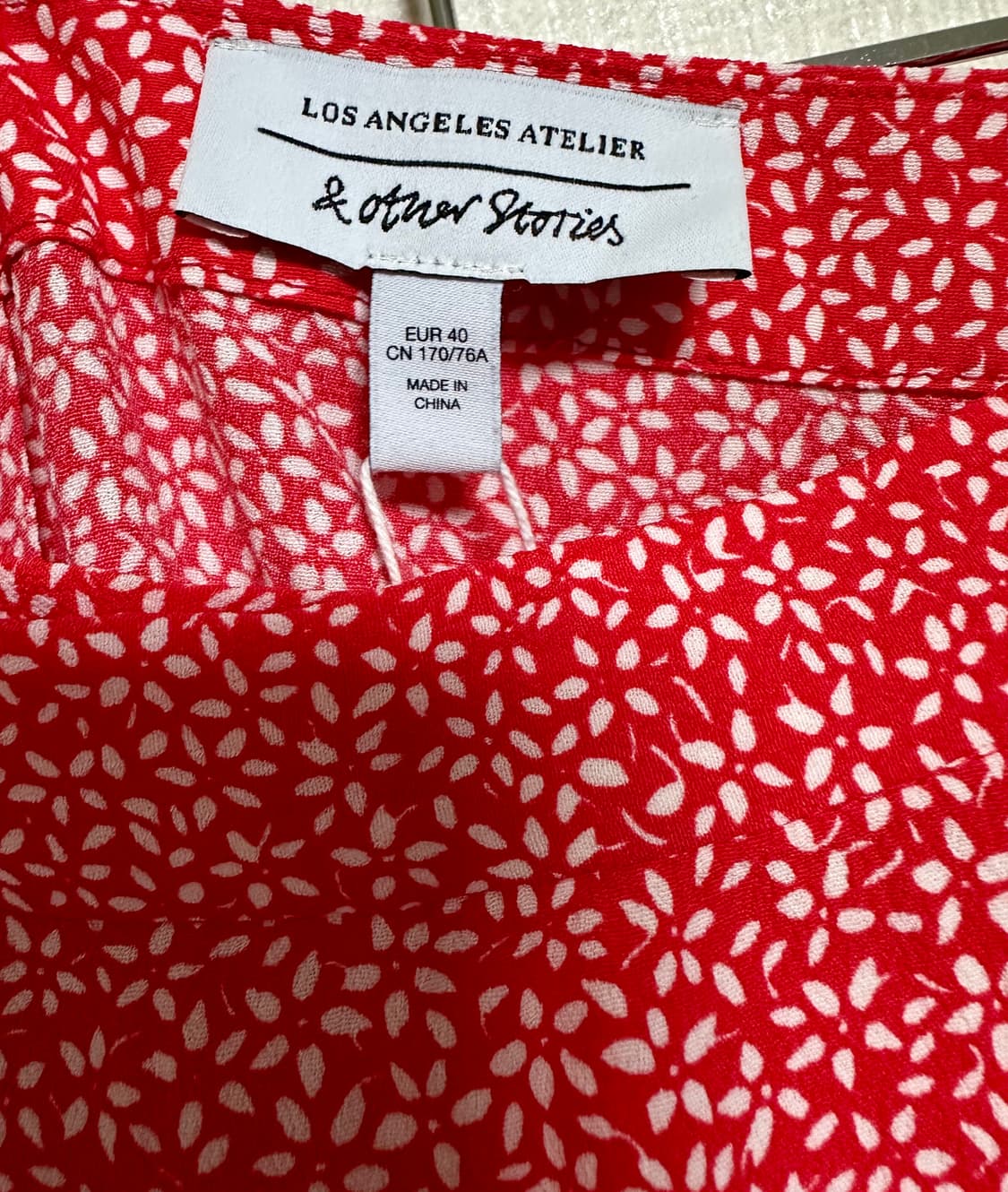 앤아더스토리즈 플로럴 러플 맥시 랩스커트 40 상품이미지3