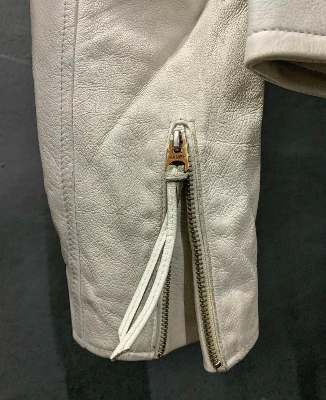 Red moon 쉽 스킨 벨티드 투웨이 라이더 재킷 상품이미지8