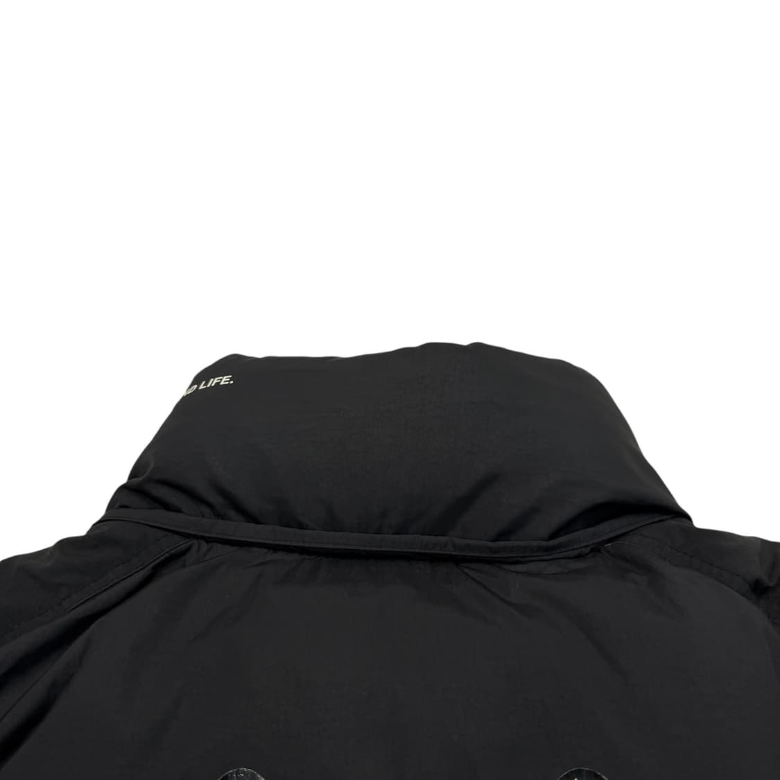 라이프워크 여성 알로바 헤비 숏 다운 패딩 자켓 블랙 상품이미지7