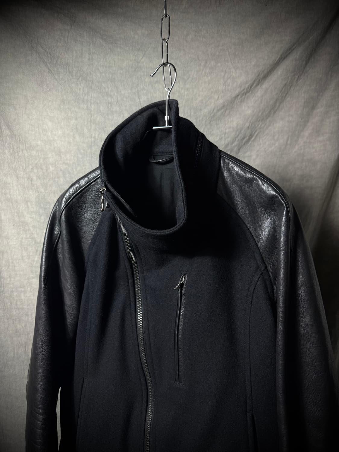 Attachment High Neck Asymmetric Jacket 상품이미지5