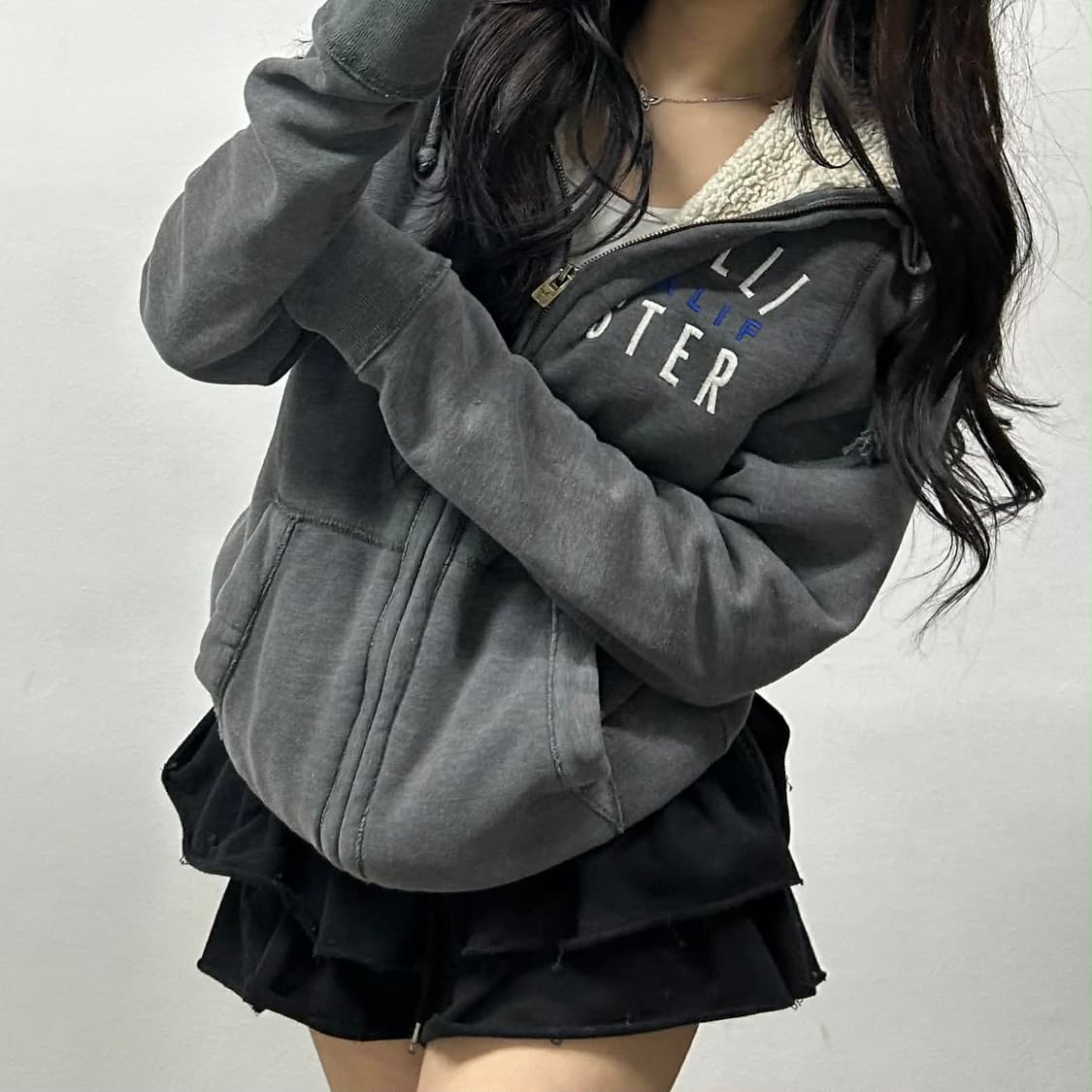 홀리스터 y2k 그레이 폭닥 양털 스웻 후드집업 희귀져지(L) 상품이미지2