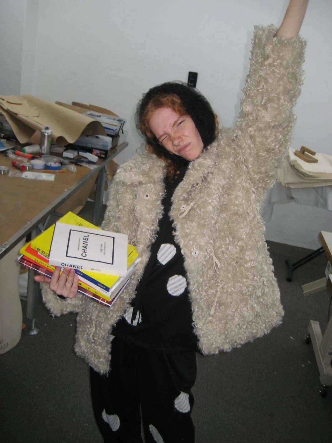 텍스처서울_컬리 퍼 더플 코트 (베이지) 상품이미지3