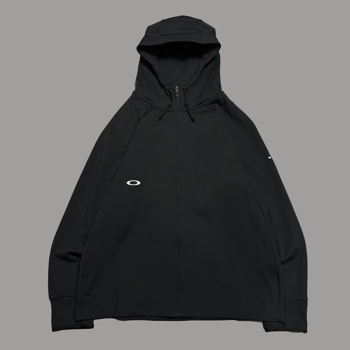 오클리(OAKLEY) 블랙 인핸스 그리드 폴리에스터 후드 윈드브레이커 상품이미지8