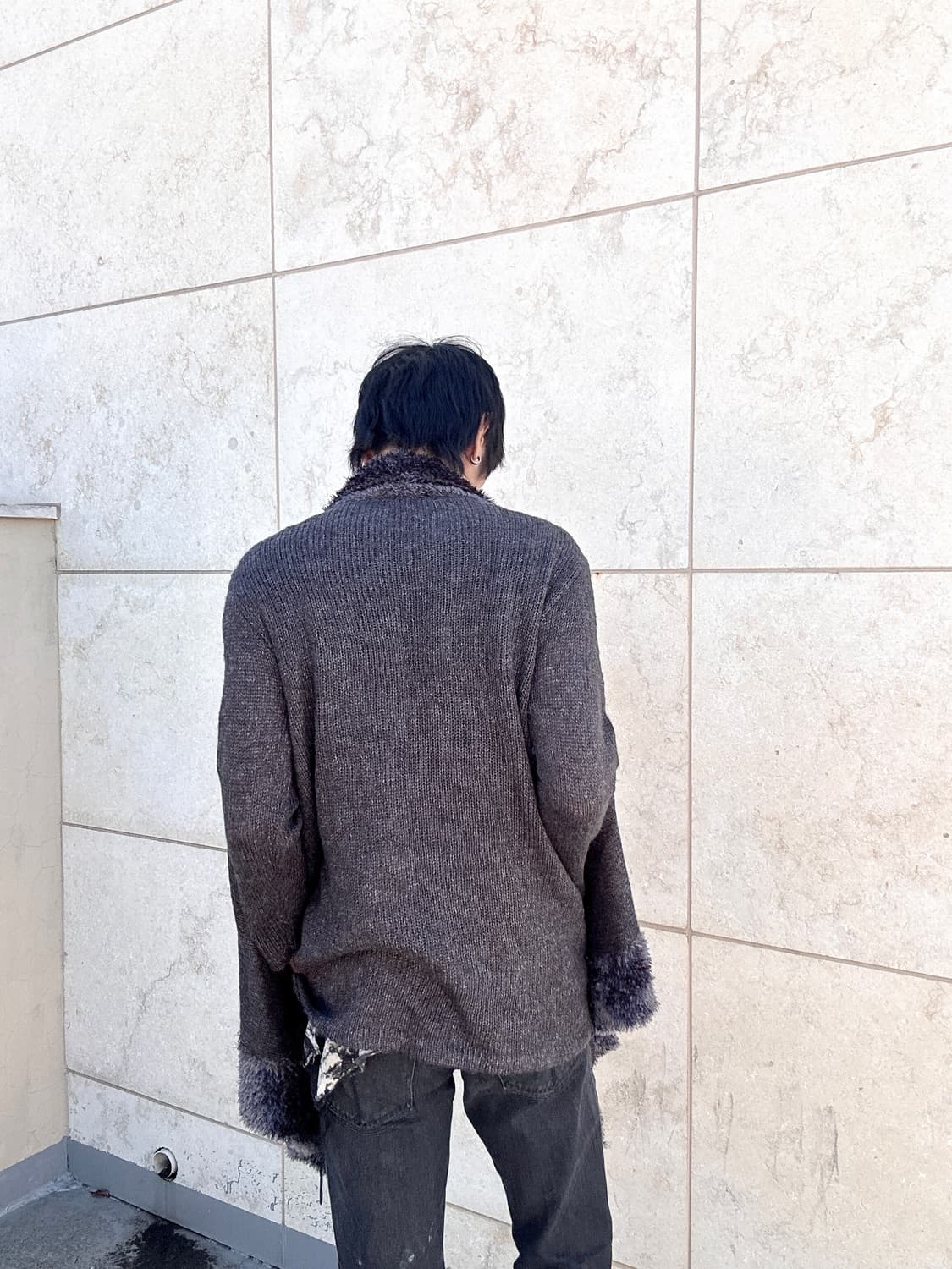 [V-KEI] Fur Detail Unbalanced Cardigan 상품이미지4