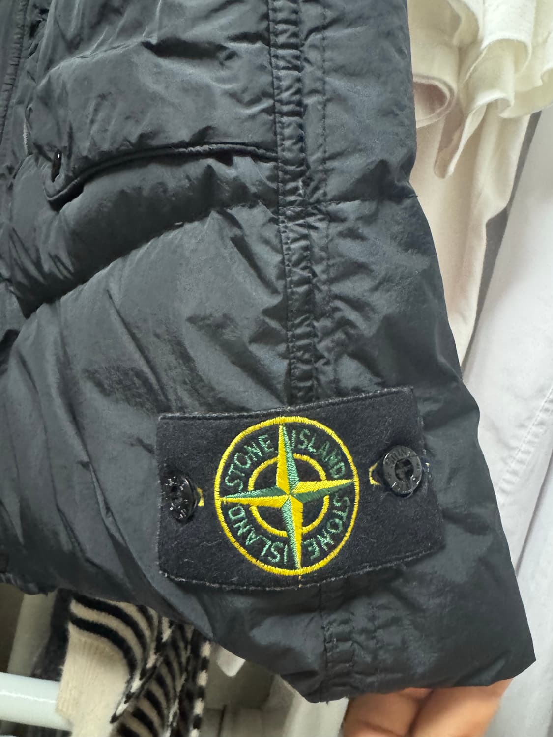 스톤아일랜드 조끼패딩 블랙 M 상품이미지7