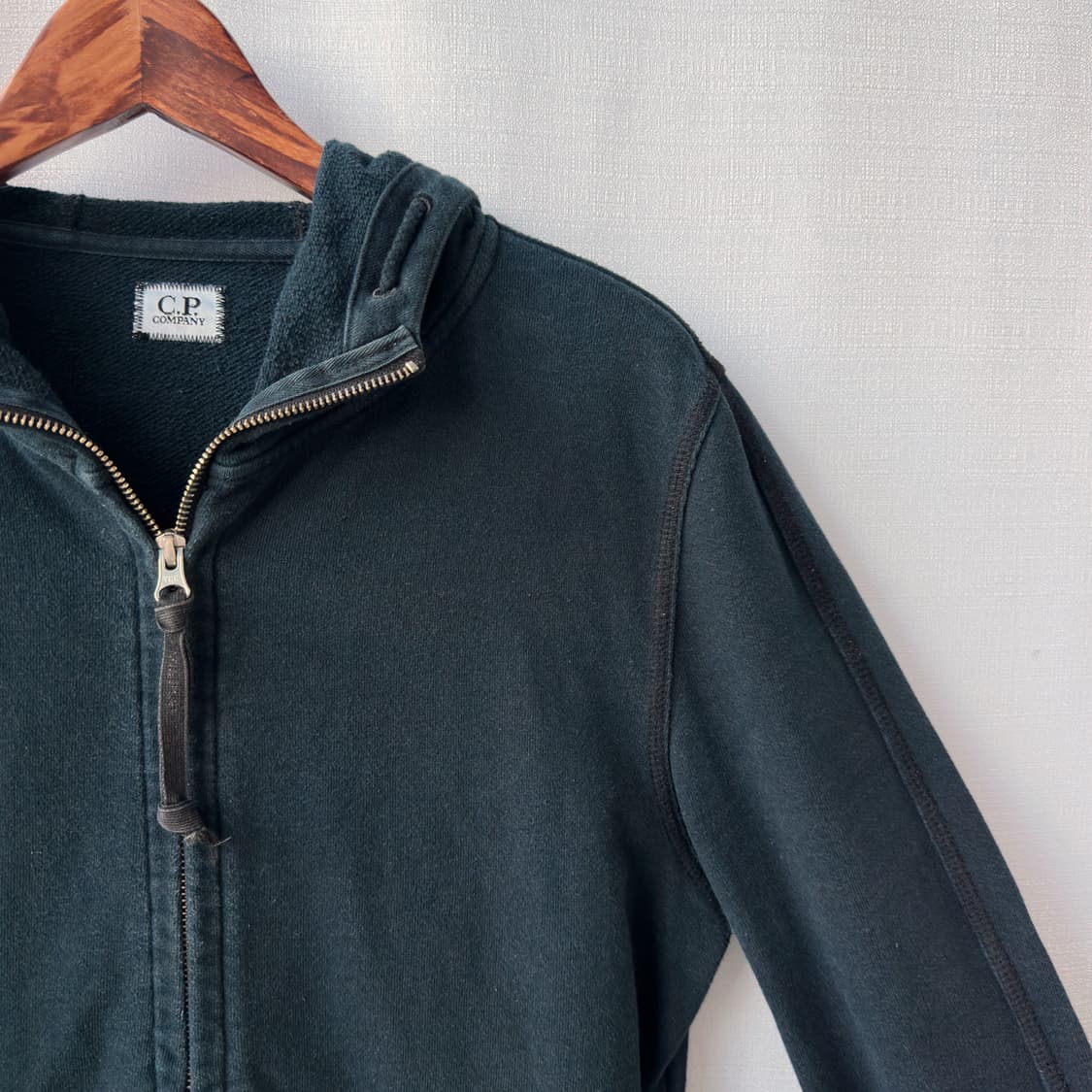 CP Company 고글 디테일 후드집업 워싱 블랙 M 상품이미지6