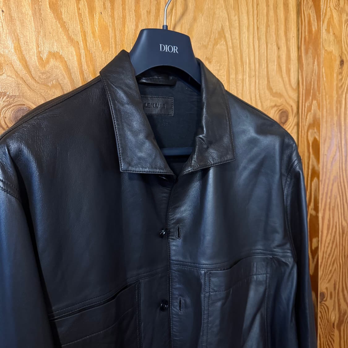 르메르 스탠드 카라 가죽 셔츠 자켓  상품이미지3