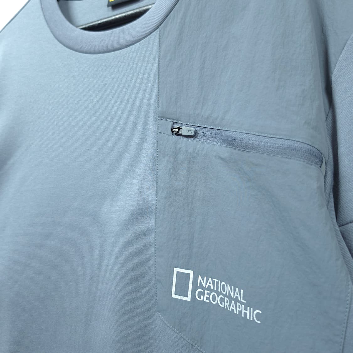 [XL] 내셔널지오그래픽 카노푸스 포켓 맨투맨 상품이미지4