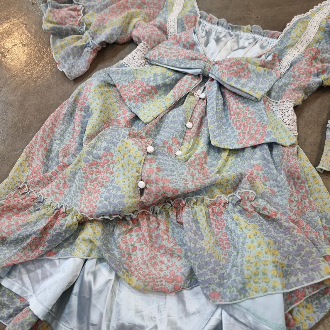 Liz Lisa 리즈리사 빈티지 오프숄더 플라워 원피스 상품이미지4