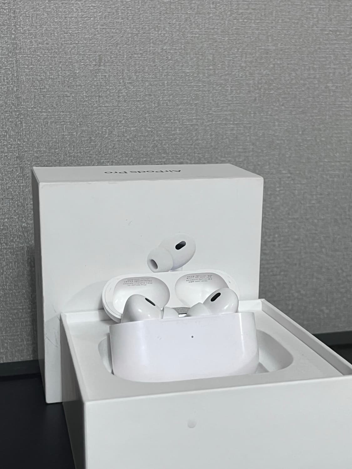 정품 에어팟 프로 2세대S급 C타입 풀박스 판매합니다(무하자) 상품이미지1