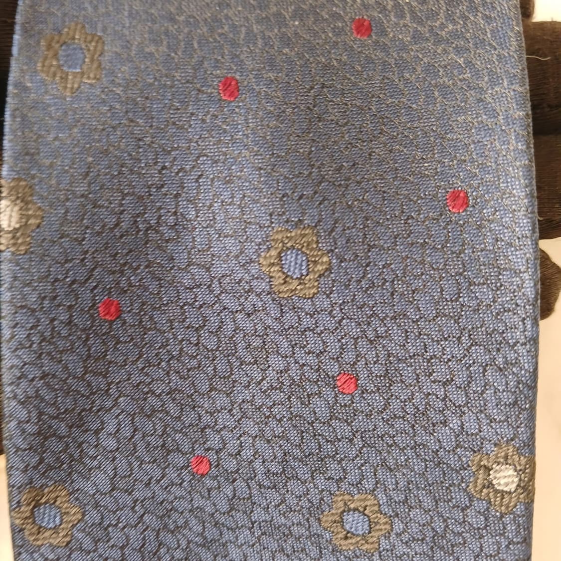 꾸레쥬 실크 네이비 도트 플라워 넥타이 8.5cm A+등급 a19244
 상품이미지8