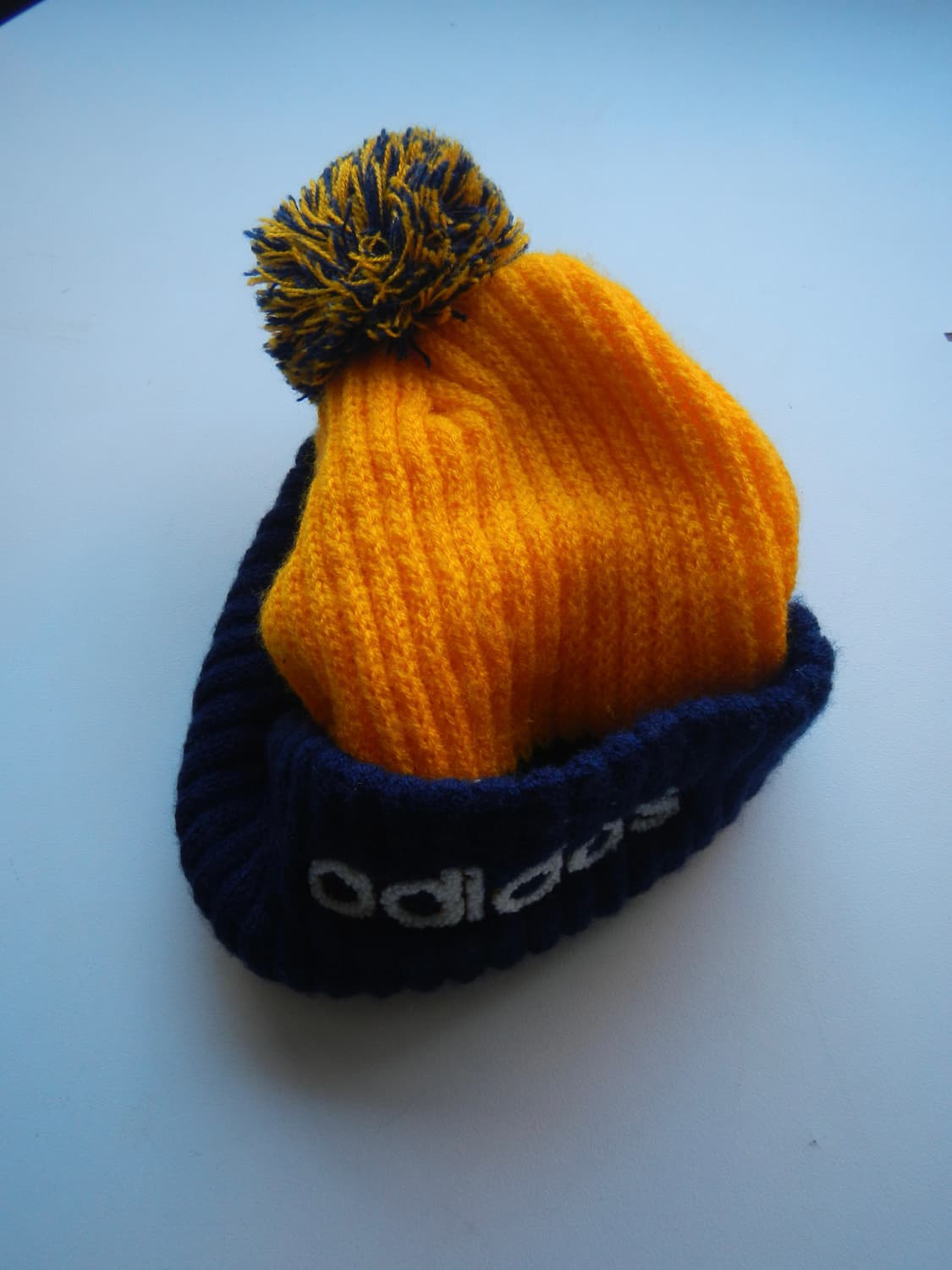 아디다스 방울비니 Adidas Pom-Pom Knit Beanie 상품이미지3