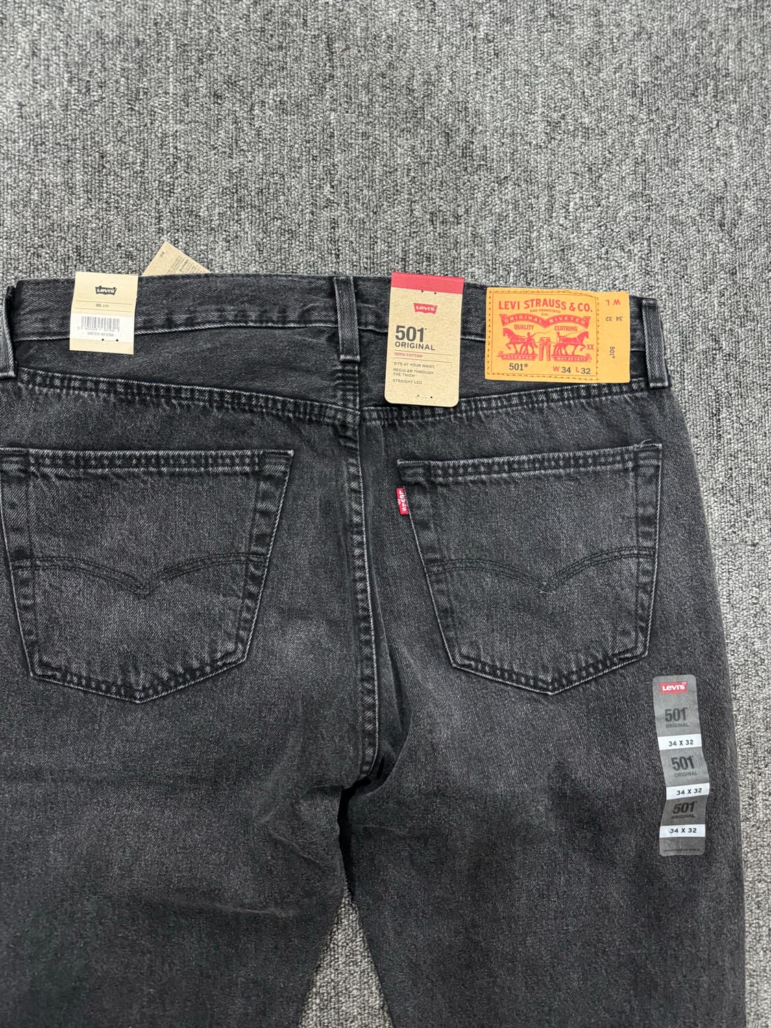 새상품) 리바이스 501 블랙 워시드 데님 34 상품이미지4