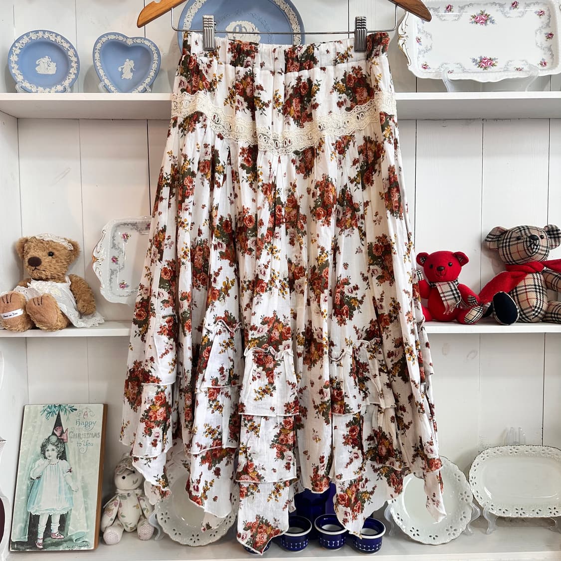 axes femme/액시즈팜 로즈 플라워러플 언발 스커트 상품이미지5