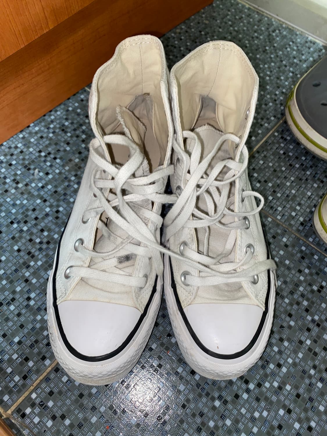 컨버스 올스타 화이트 240 컨버스하이 척테일러 상품이미지1