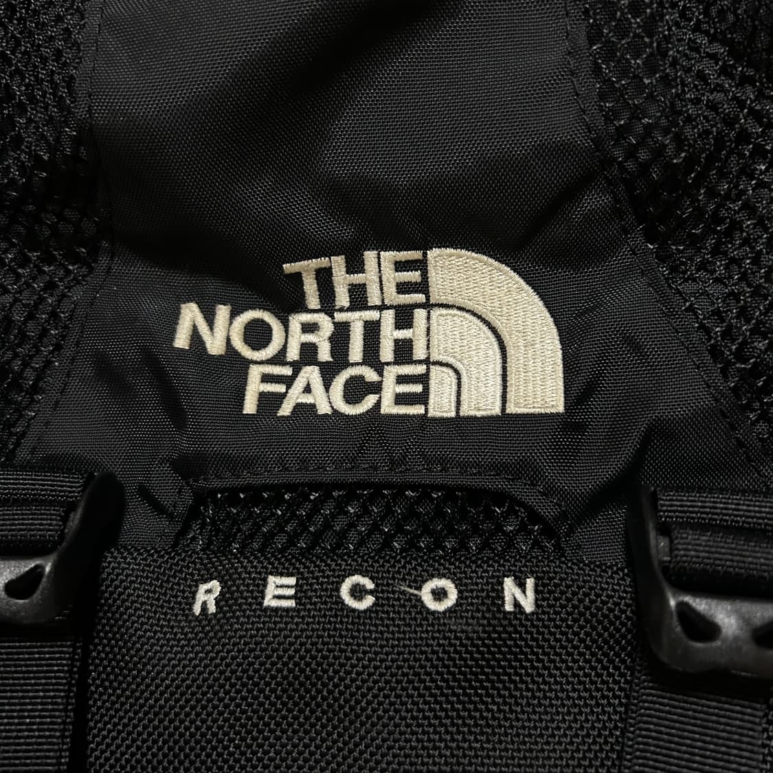 노스페이스 레콘 30L 올드스쿨 백팩 상품이미지5
