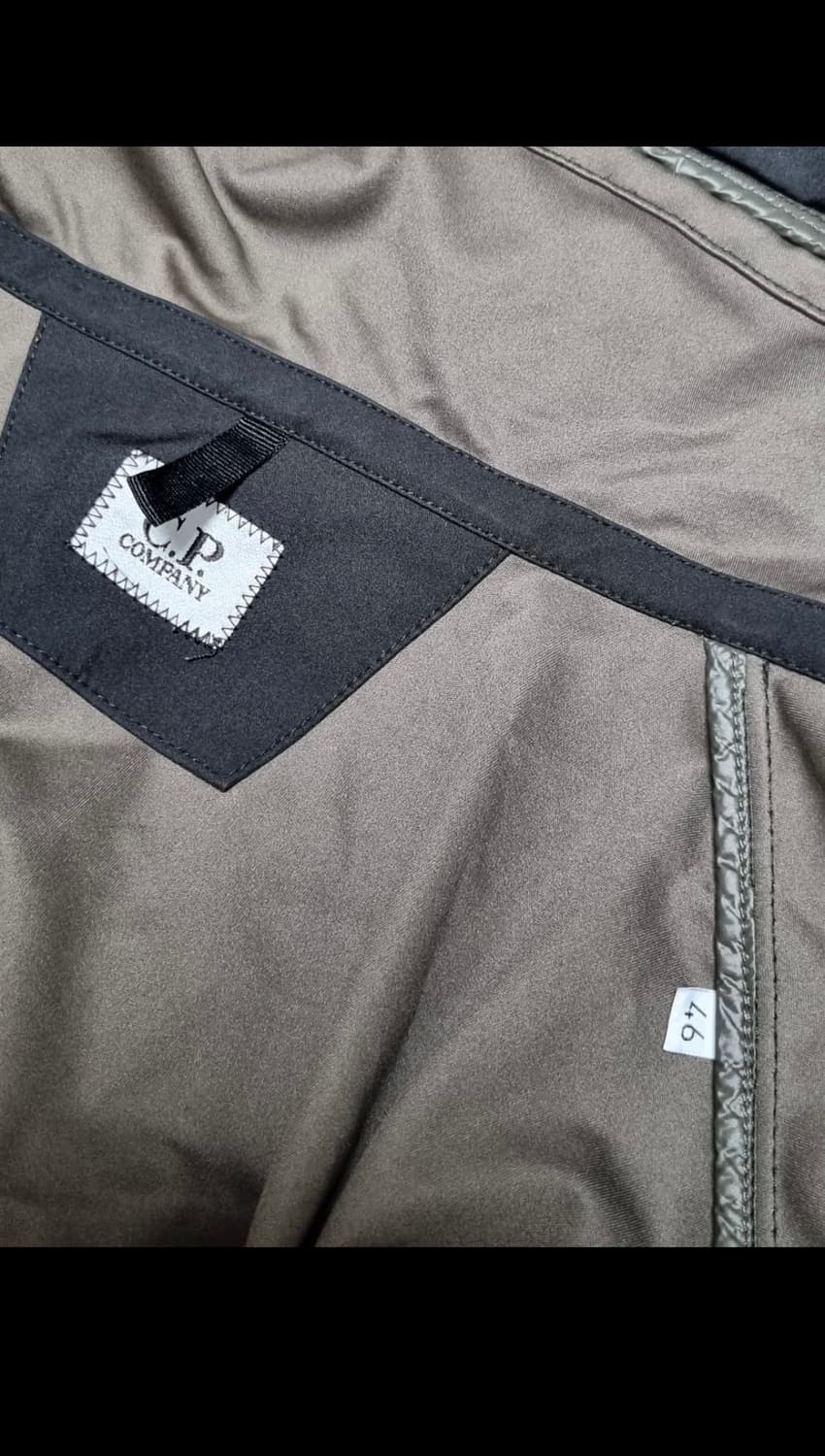 cp컴퍼니 바람막이 팝니다 상품이미지3