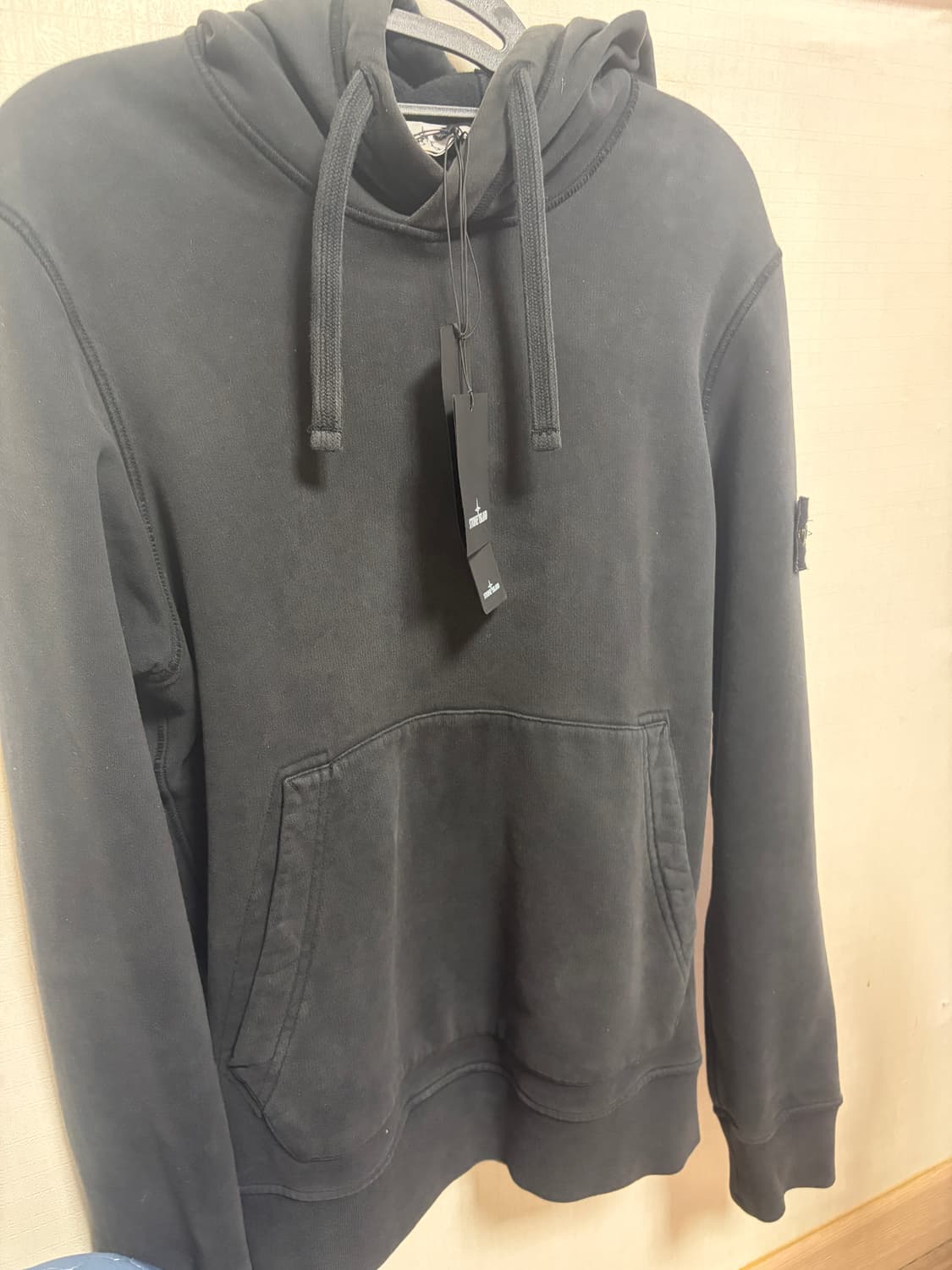 스톤아일랜드 블랙 후드티 S 상품이미지1