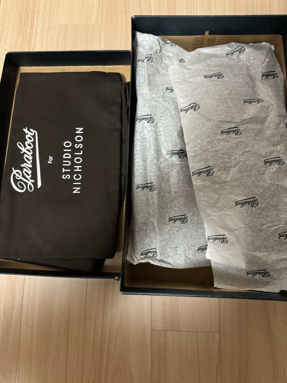 파라부트 미카엘 X 스튜디오 니콜슨 상품이미지2