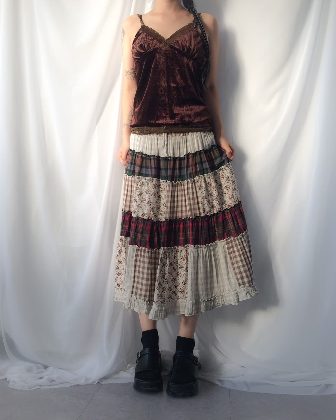 Lace trimming velvet sleeveless 상품이미지1